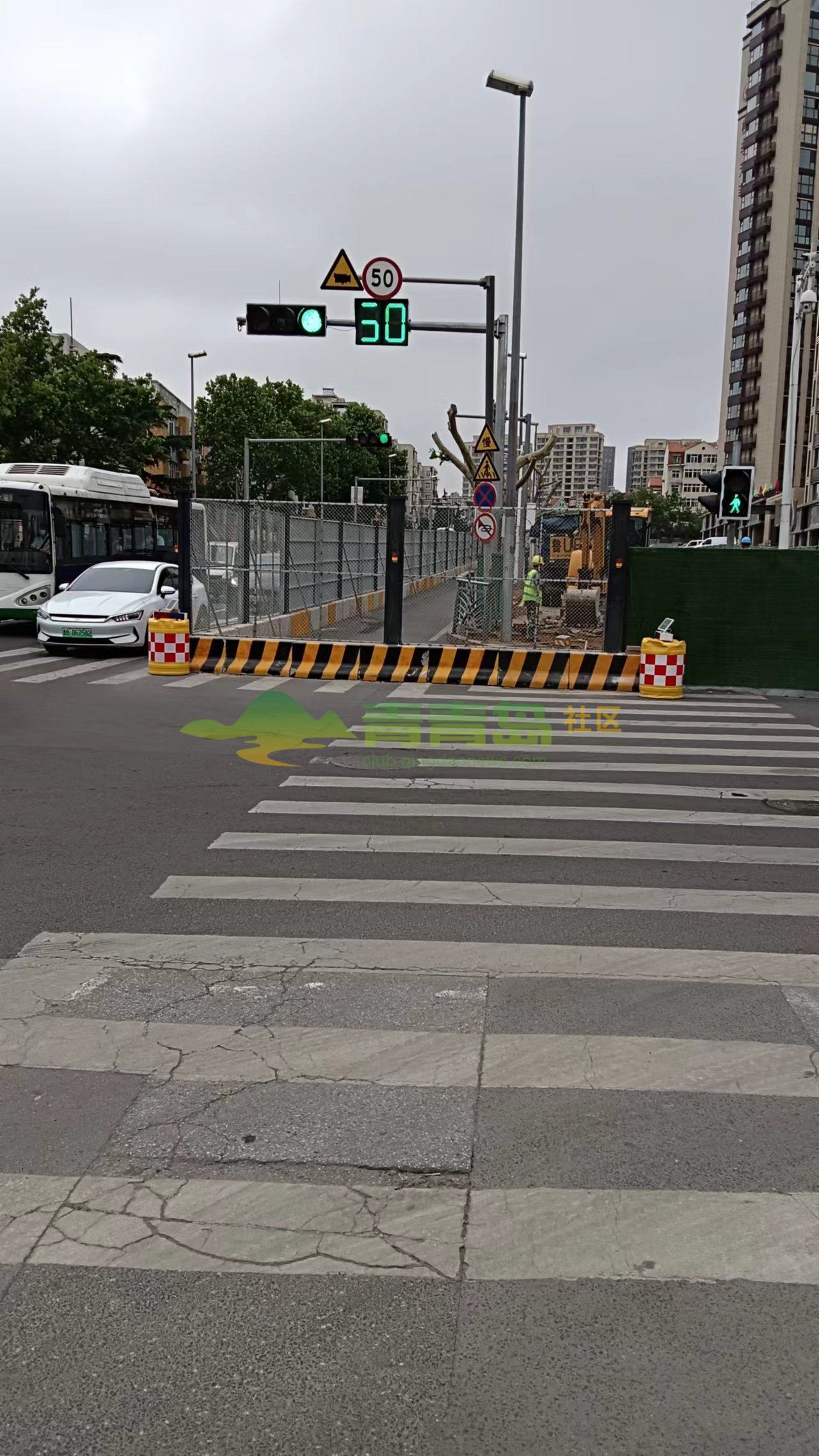 1775427810