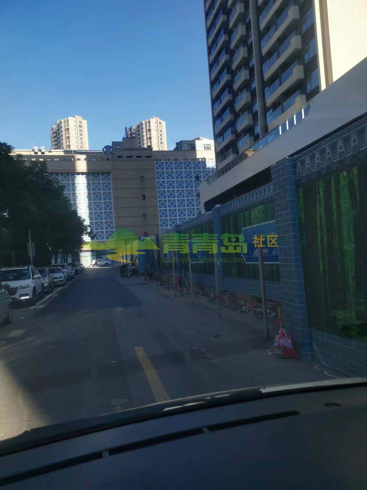 1752856569