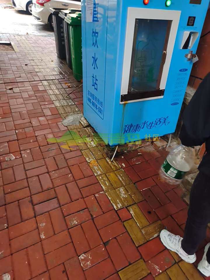 1758647785