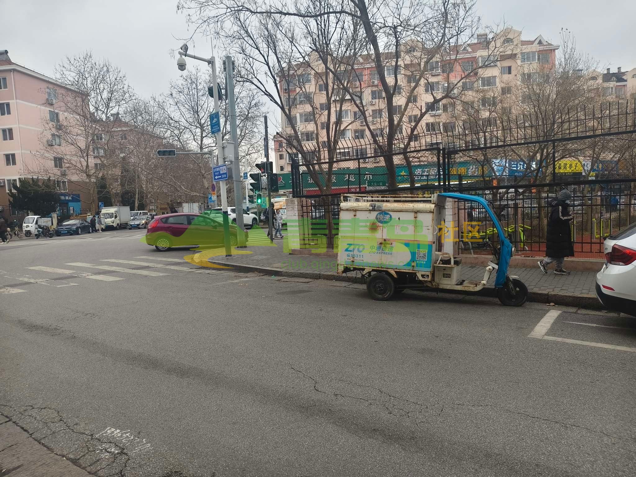 1752856831